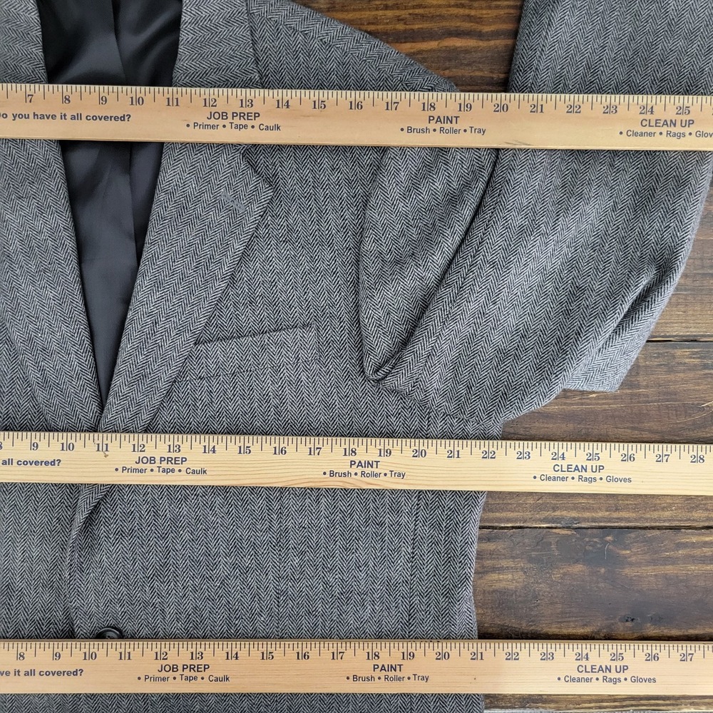 Croft Barrow Men's Tweed Sport Coat Blazer Two Button Gray Herringbone Poly 42R - Picture 3 of 14
